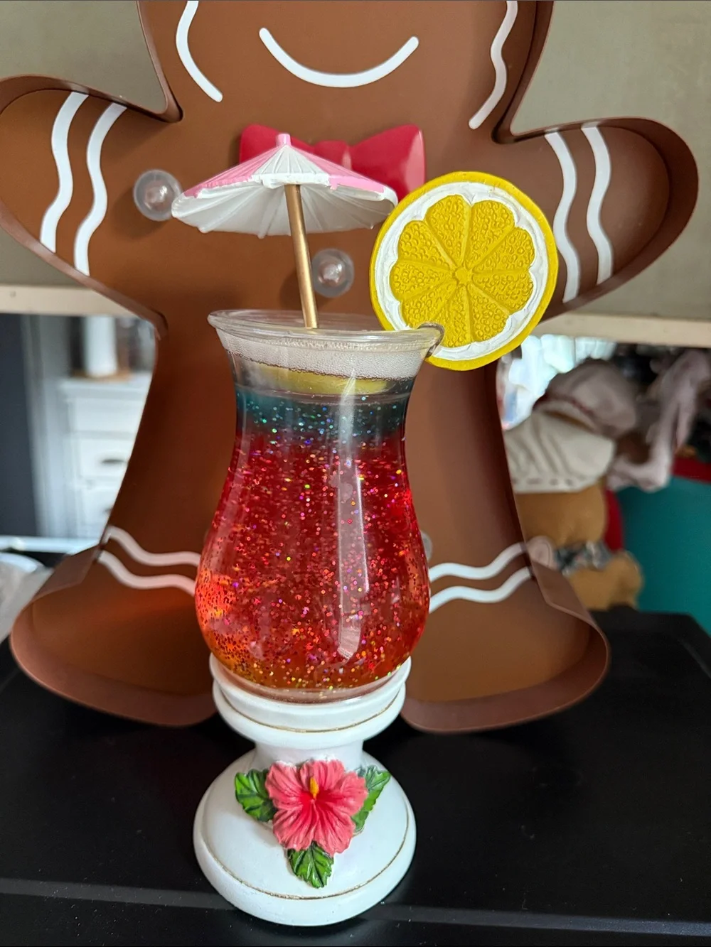 Vintage 90s Light Up Tropical Cocktail Glitter Snow Globe Hurricane Lamp